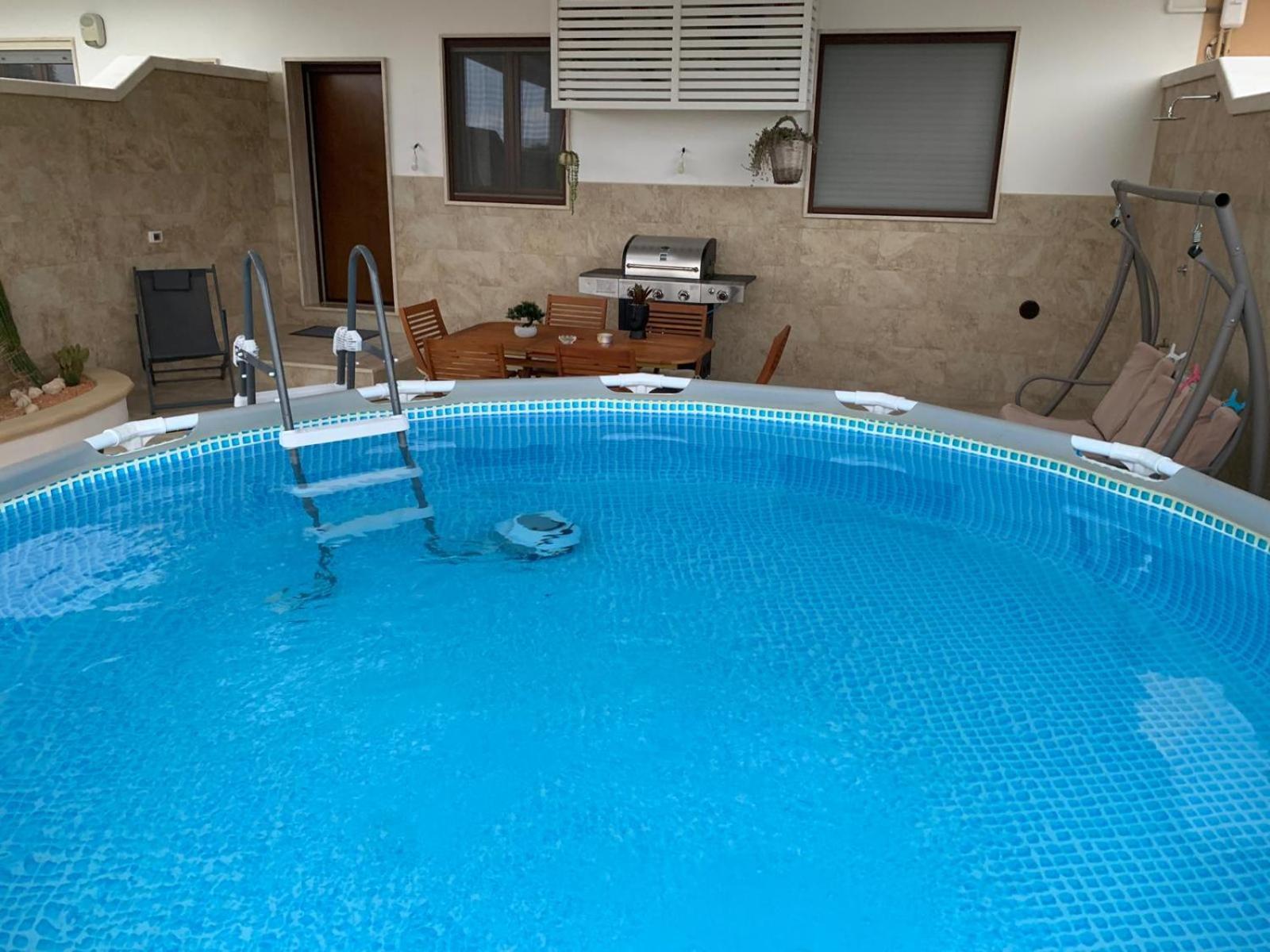 Moon Luxury Лече Екстериор снимка